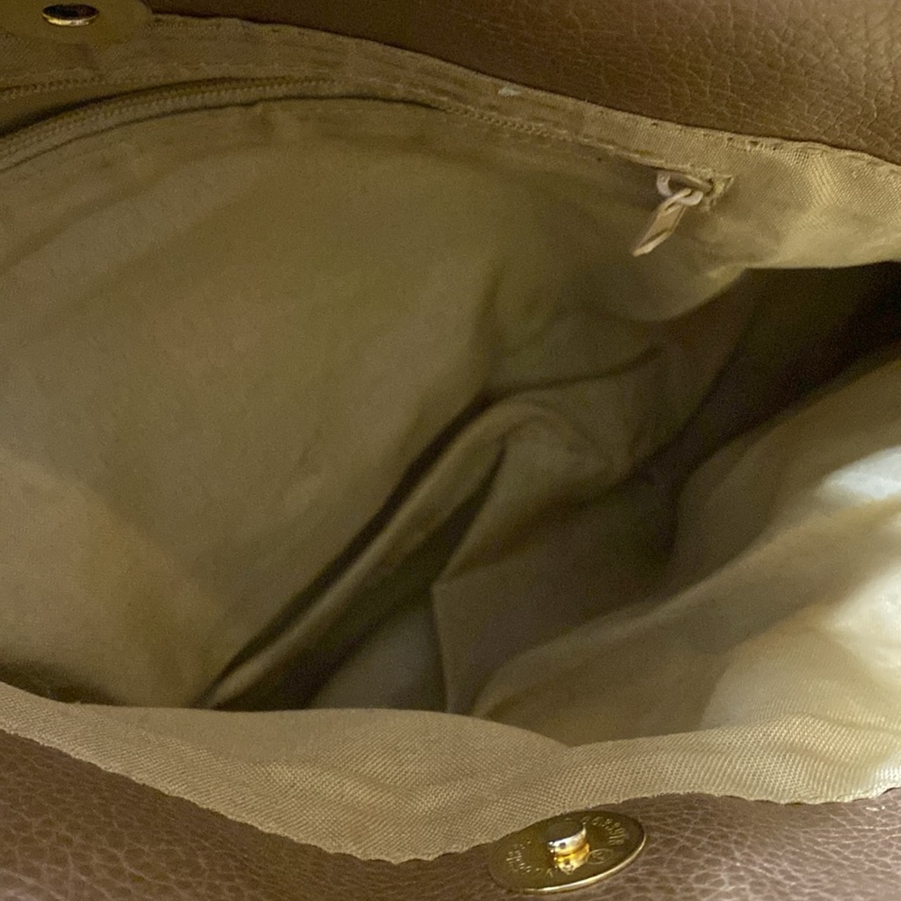 Stylish Brown Handbag - Picture 3 of 3